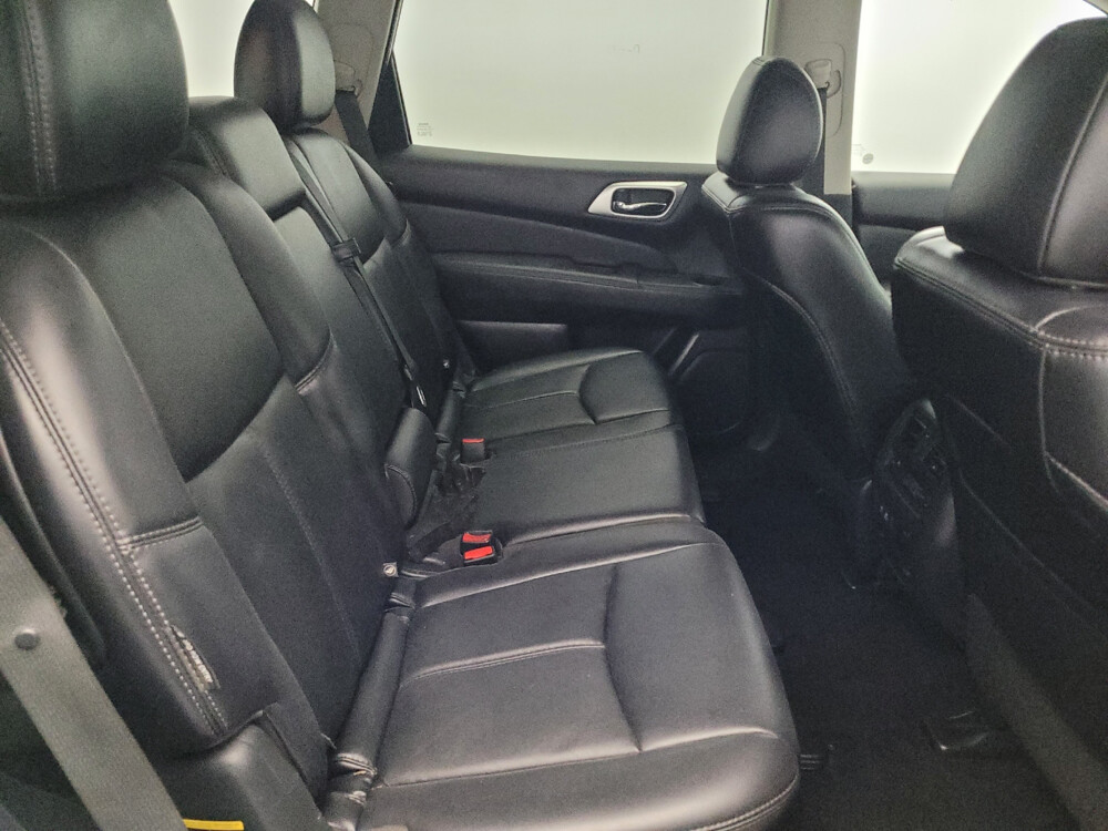 2019 Nissan Pathfinder in Plymouth Meeting, PA 19462 - 2386454 19