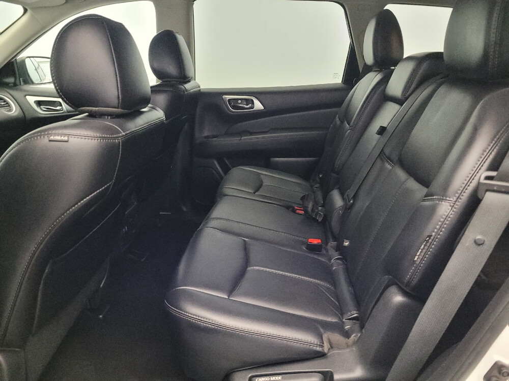 2019 Nissan Pathfinder in Plymouth Meeting, PA 19462 - 2386454 18