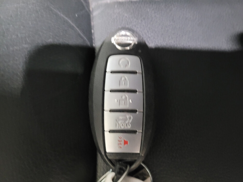 2019 Nissan Pathfinder in Plymouth Meeting, PA 19462 - 2386454 35