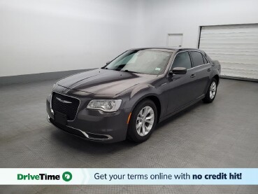 2016 Chrysler 300 in Pittsburgh, PA 15237