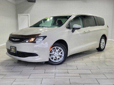 2017 Chrysler Pacifica in Cinnaminson, NJ 08077