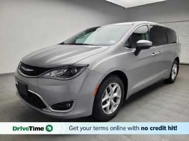 2017 Chrysler Pacifica in Eastpointe, MI 48021