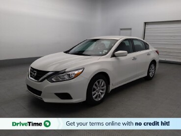 2017 Nissan Altima in Williamstown, NJ 8094