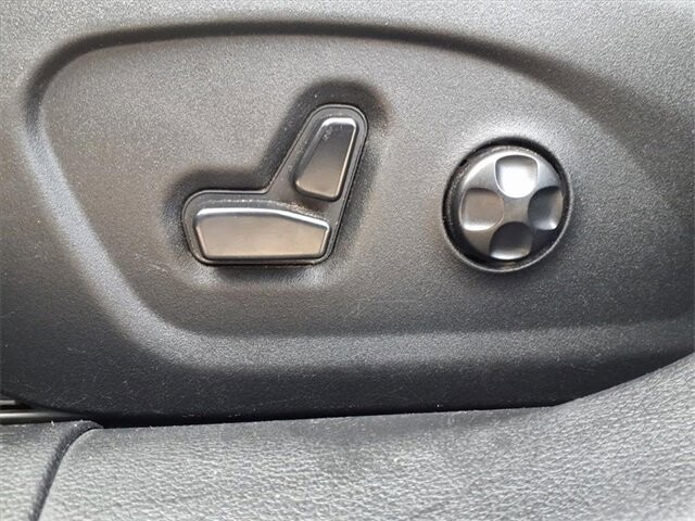 2015 Chrysler 200 in Troy, IL 62294-1376 - 2387995 20