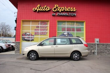 2008 Toyota Sienna in Hamilton, OH 45015