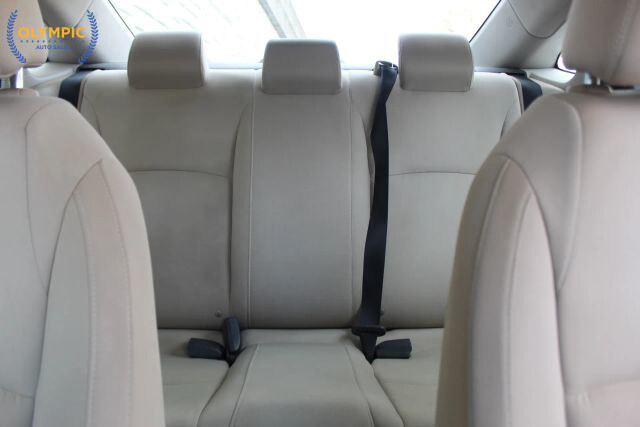 2016 Honda Civic in Decatur, GA 30032 - 2388073 33