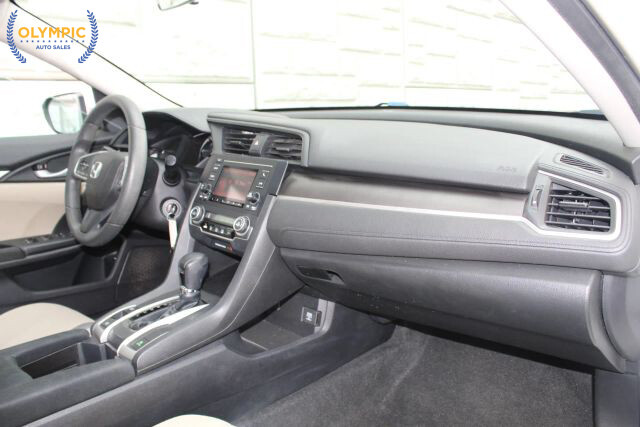 2016 Honda Civic in Decatur, GA 30032 - 2388073 16