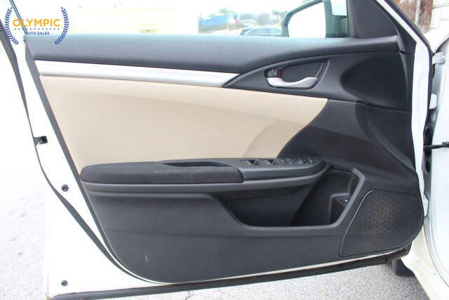 2016 Honda Civic in Decatur, GA 30032 - 2388073 34