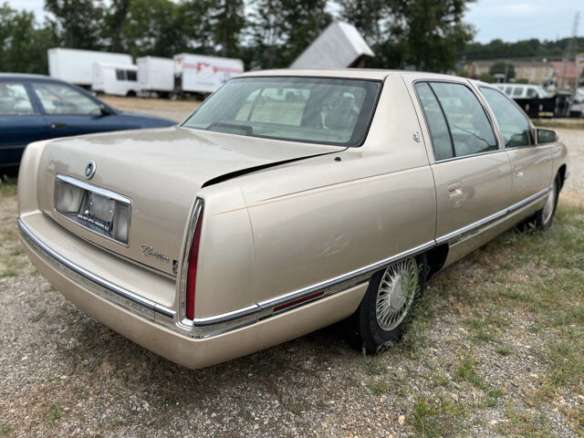 1995 Cadillac De Ville in Hickory, NC 28602-5144 - 2388341 2