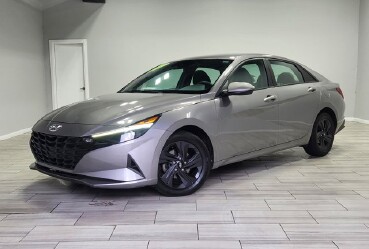 2021 Hyundai Elantra in Cinnaminson, NJ 08077