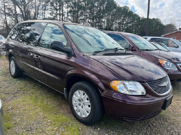 2003 Chrysler Town & Country in Hickory, NC 28602-5144