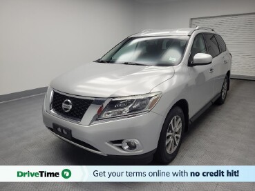 2015 Nissan Pathfinder in Highland, IN 46322