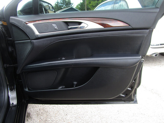 2017 Lincoln MKZ in Tampa, FL 33604-6914 - 2389433 47