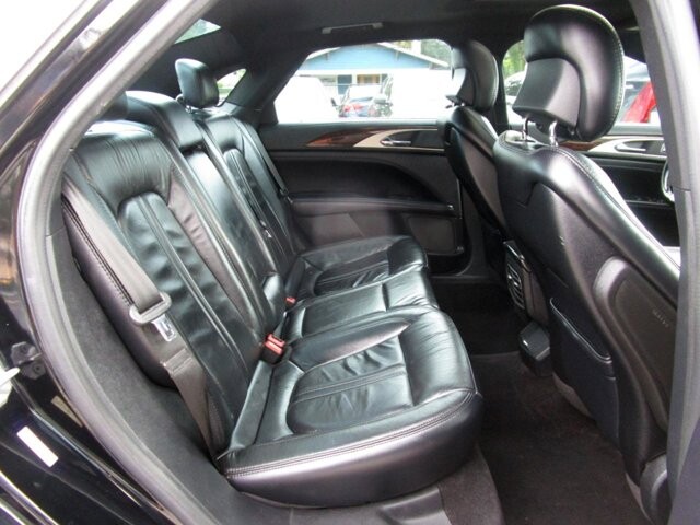 2017 Lincoln MKZ in Tampa, FL 33604-6914 - 2389433 10