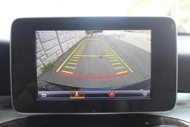 2016 Mercedes-Benz GLC 300 in Decatur, GA 30032 - 2389479 34