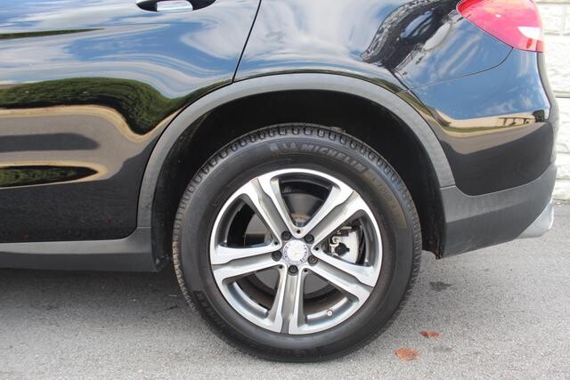 2016 Mercedes-Benz GLC 300 in Decatur, GA 30032 - 2389479 24