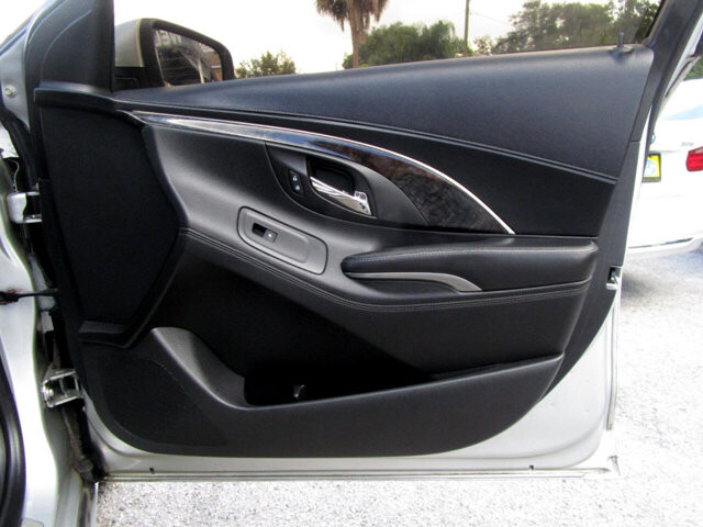 2016 Buick LaCrosse in Tampa, FL 33604-6914 - 2390045 16