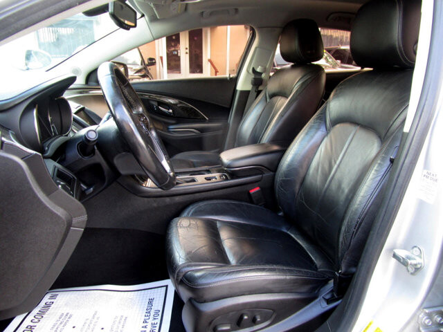 2016 Buick LaCrosse in Tampa, FL 33604-6914 - 2390045 8