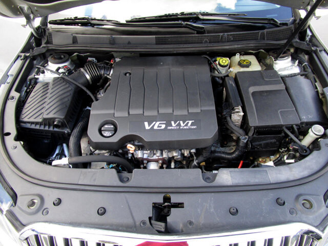 2016 Buick LaCrosse in Tampa, FL 33604-6914 - 2390045 21