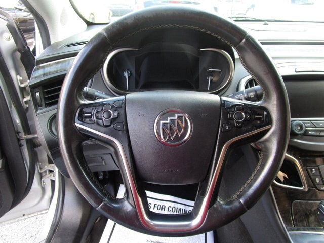 2016 Buick LaCrosse in Tampa, FL 33604-6914 - 2390045 4