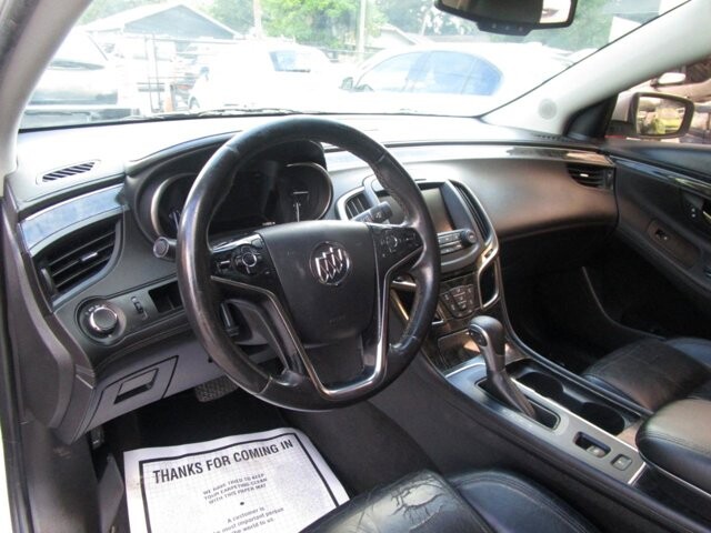 2016 Buick LaCrosse in Tampa, FL 33604-6914 - 2390045 12