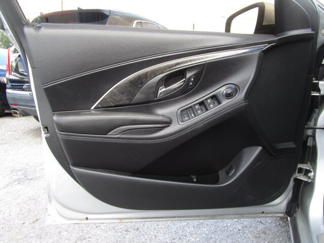 2016 Buick LaCrosse in Tampa, FL 33604-6914 - 2390045 44