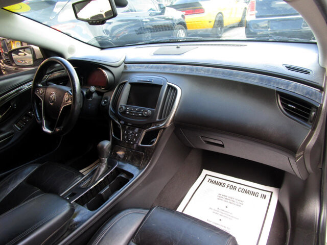 2016 Buick LaCrosse in Tampa, FL 33604-6914 - 2390045 11