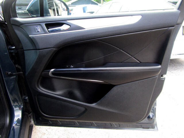 2019 Lincoln MKC in Tampa, FL 33604-6914 - 2390046 16