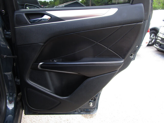 2019 Lincoln MKC in Tampa, FL 33604-6914 - 2390046 47