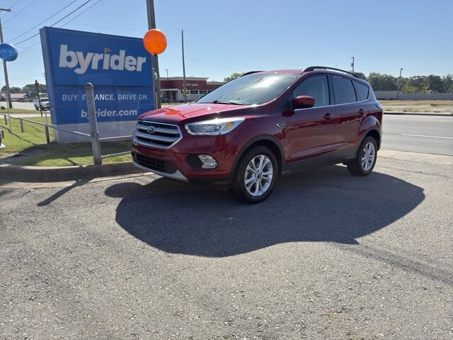 2018 Ford Escape in Conway, AR 72032 - 2390093