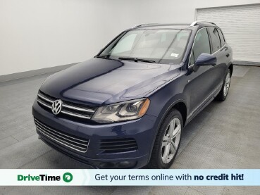 2014 Volkswagen Touareg in Jacksonville, FL 32210