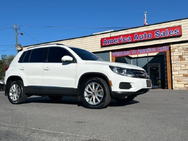 2017 Volkswagen Tiguan in Roanoke, VA 24012