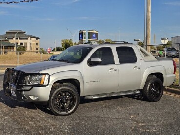 2011 Chevrolet Avalanche in Oklahoma City, OK 73129