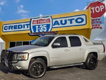 2011 Chevrolet Avalanche in Oklahoma City, OK 73129