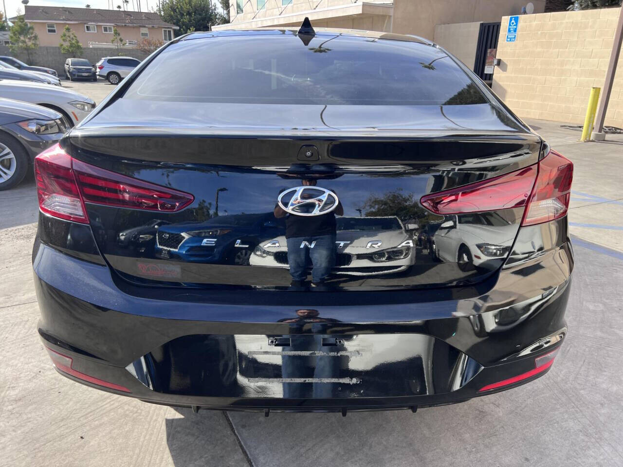 2020 Hyundai Elantra in Pasadena, CA 91107 - 2394099 3
