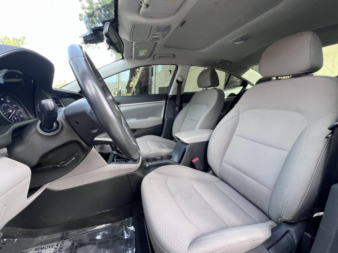 2020 Hyundai Elantra in Pasadena, CA 91107 - 2394099 4