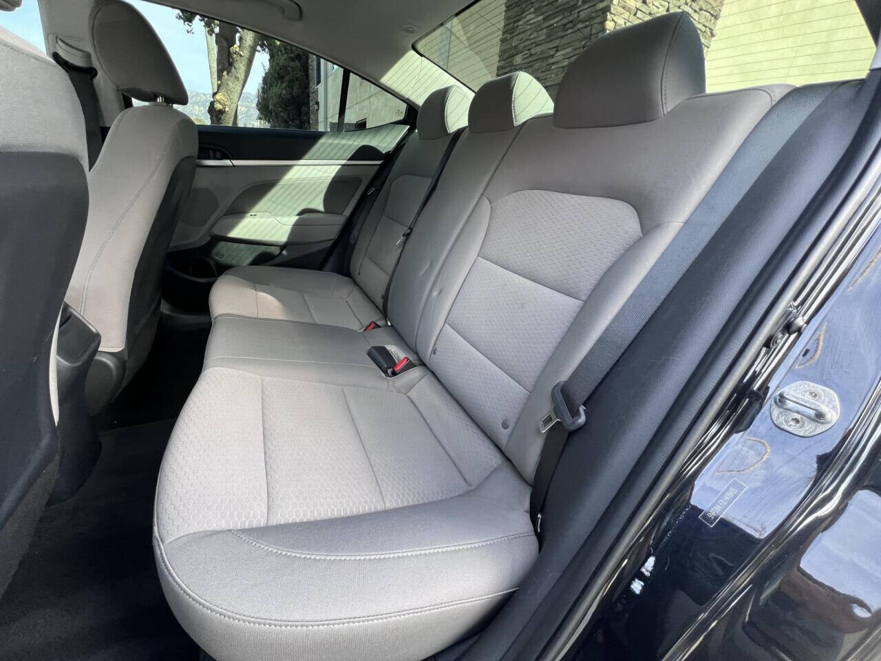 2020 Hyundai Elantra in Pasadena, CA 91107 - 2394099 5