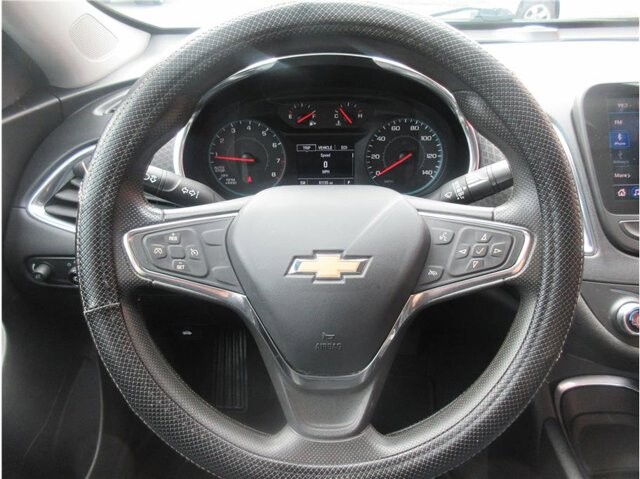 2020 Chevrolet Malibu in Charlotte, NC 28212 - 2394108 9
