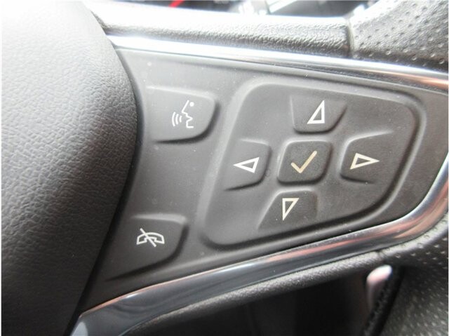 2020 Chevrolet Malibu in Charlotte, NC 28212 - 2394108 11