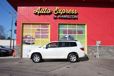 2010 Toyota Highlander in Hamilton, OH 45015