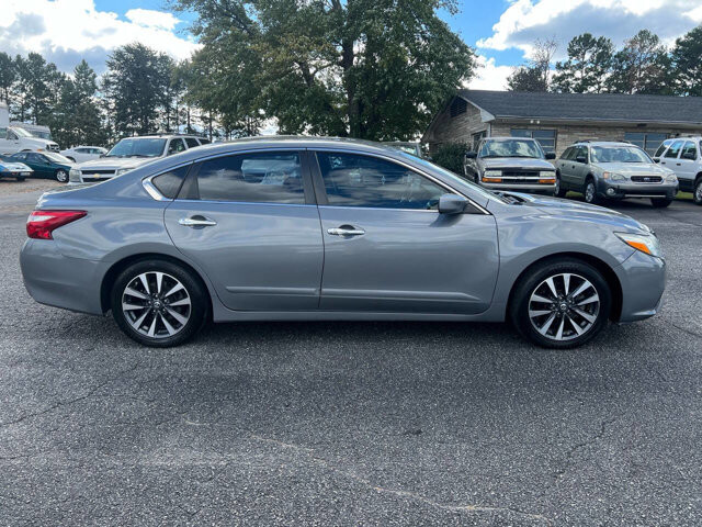 2016 Nissan Altima in Hickory, NC 28602-5144 - 2394971 18
