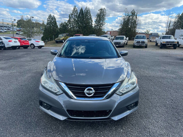 2016 Nissan Altima in Hickory, NC 28602-5144 - 2394971 14