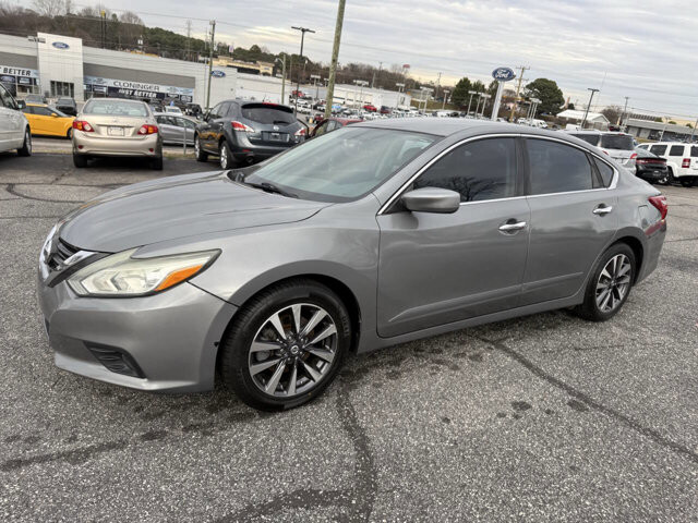2016 Nissan Altima in Hickory, NC 28602-5144 - 2394971 10