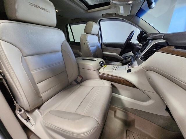 2019 GMC Yukon in Cinnaminson, NJ 08077 - 2395536 24