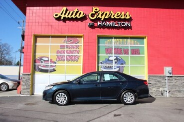 2014 Toyota Camry in Hamilton, OH 45015