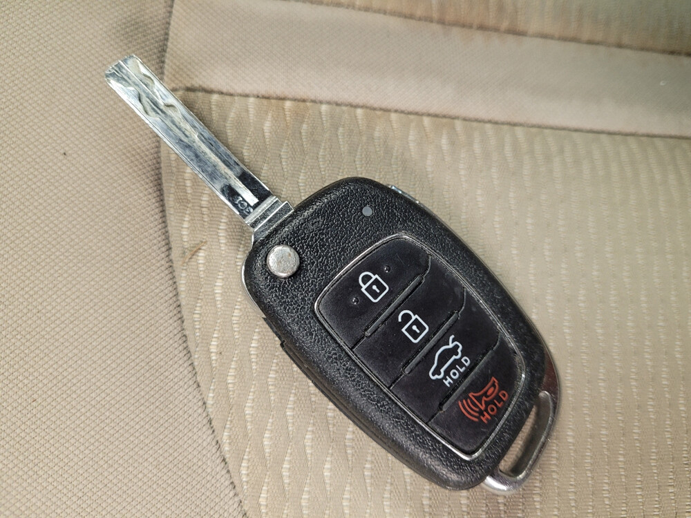 2018 Hyundai Sonata in Raleigh, NC 27604 - 2395812 32