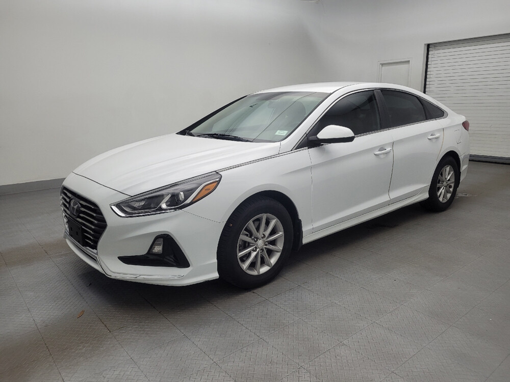 2018 Hyundai Sonata in Raleigh, NC 27604 - 2395812 2