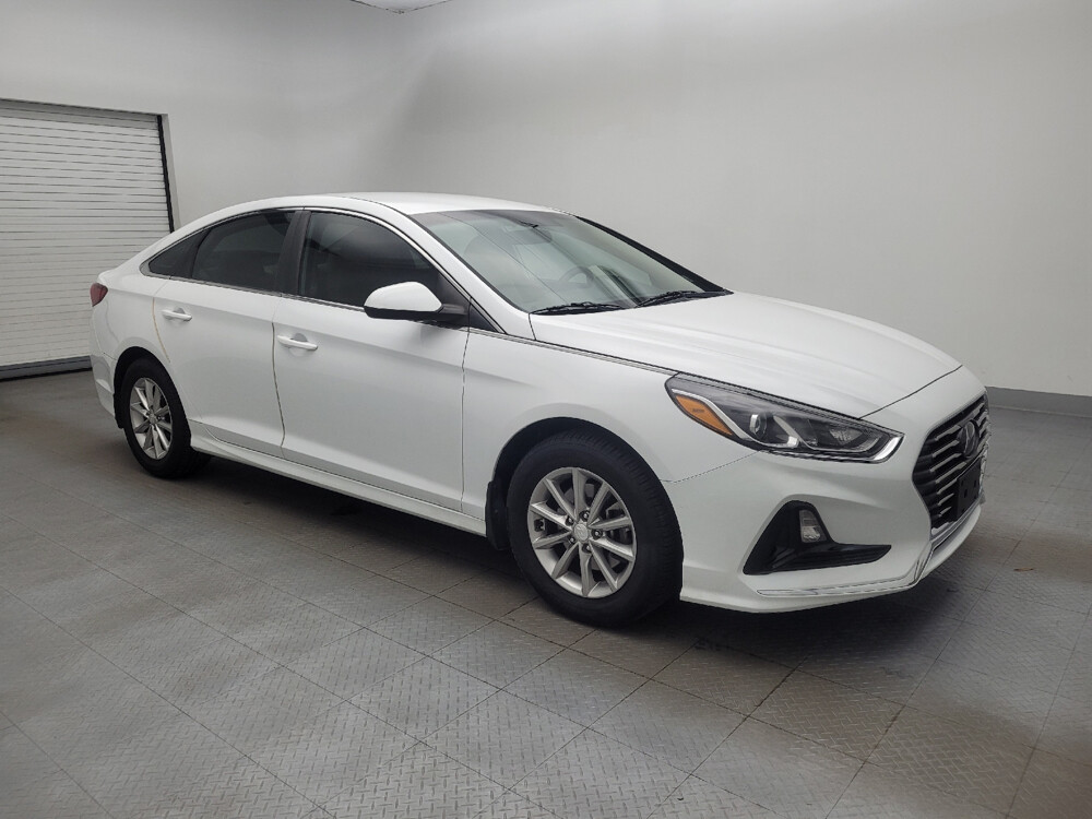 2018 Hyundai Sonata in Raleigh, NC 27604 - 2395812 11