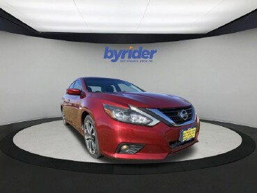 2016 Nissan Altima in Waukesha, WI 53186