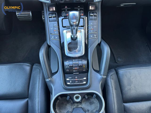 2012 Porsche Cayenne in Decatur, GA 30032 - 2397581 30